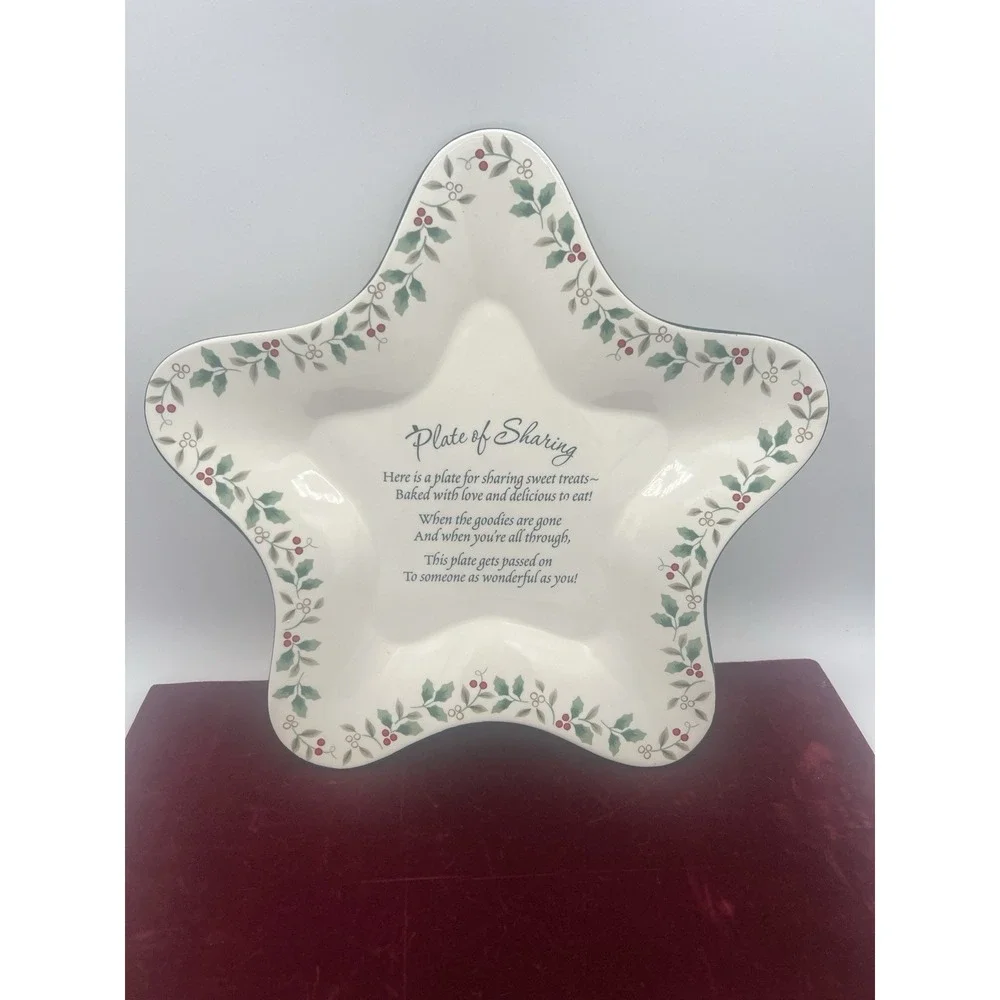 Pfaltzgraff Winterberry Star Shaped‎ Plate Of Sharing for Gifting with Treats